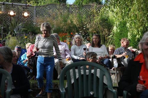 Laughter on the Lawn image 3
